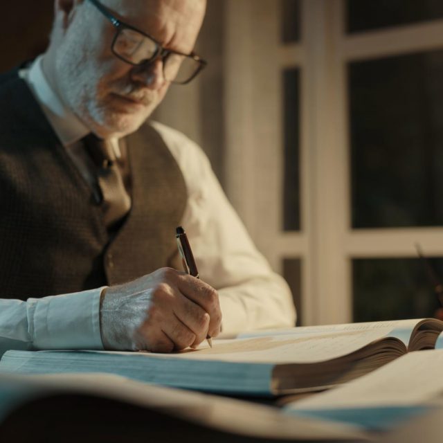 Donaciones en vida en Cataluña: diferencias con la herencia y ventajas fiscales