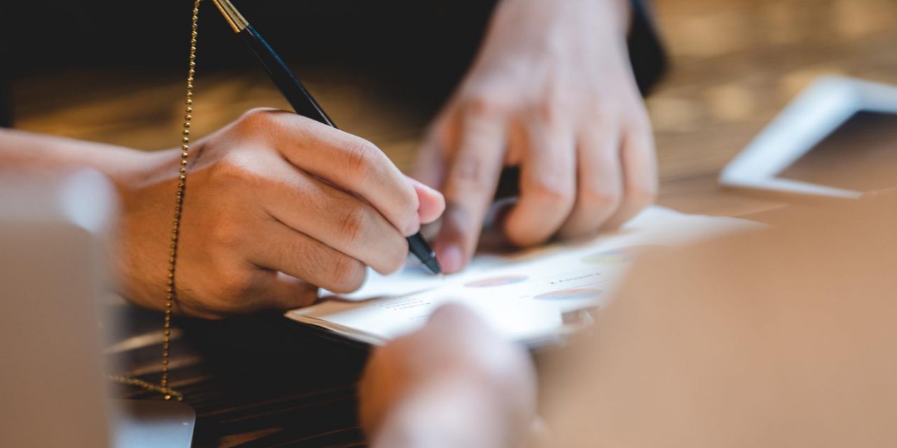 Aceptar una herencia a beneficio de inventario en Cataluña: cuándo conviene y cómo hacerlo